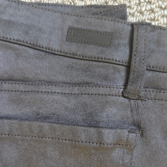 KUT MIA Toothpick Skinnt Women's Ultra Suede Jeans in Dark Taupe - Picture 4 of 5